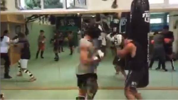Accademia arti marziali Rimini Stefan in azione lezione di Muay Thai- Ottobre 2016