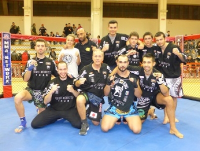 Accademia arti marziali Rimini oro in K1 e kickboxing, ai campionati regionali Combat League -Novembre 2013.