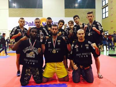 Pioggia di medaglie in Kick Boxing , Muay Thay , e MMA per l’Accademia Arti marziali di Rimini