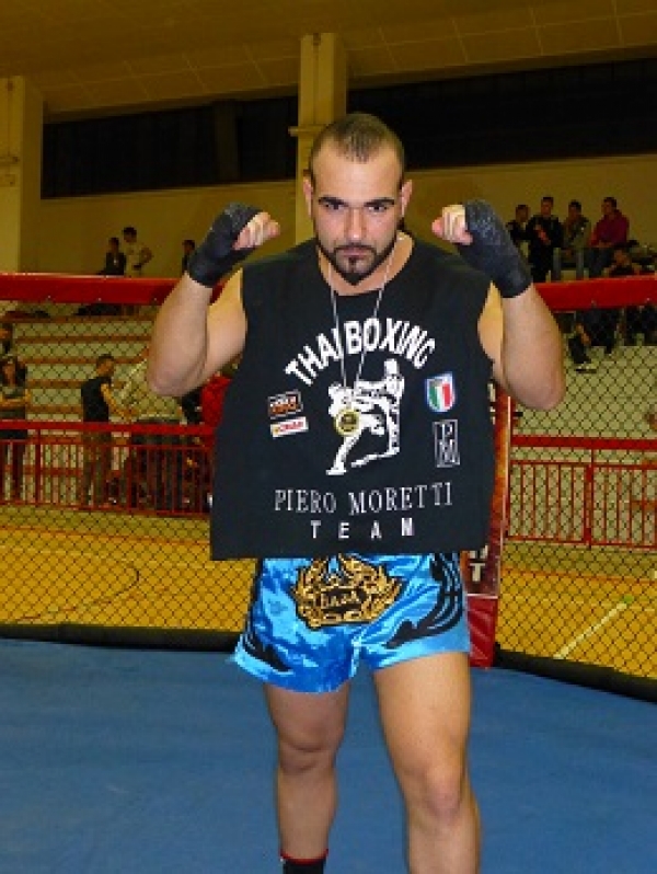 Gjeta Fatyon ennesimo oro in K1 ai campionati regionali Kombat League-Novembre 2013