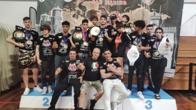 Dopo le vittorie della scorsa stagione RIPERTONO I CORSI STAGIONE 22-23 di KICKBOXING e MUAY THAY e K1 settore Agonistico e amatoriale all’ accademia arti marziali Rimini