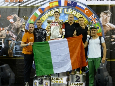 Accademia arti marziali vince il Campionato del Mondo Kombat League.