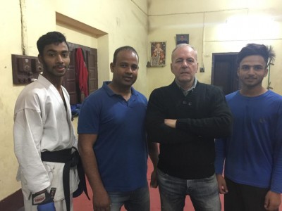 Difesa personale Rimini- Roberto Macrelli allenamento di SILAT in India